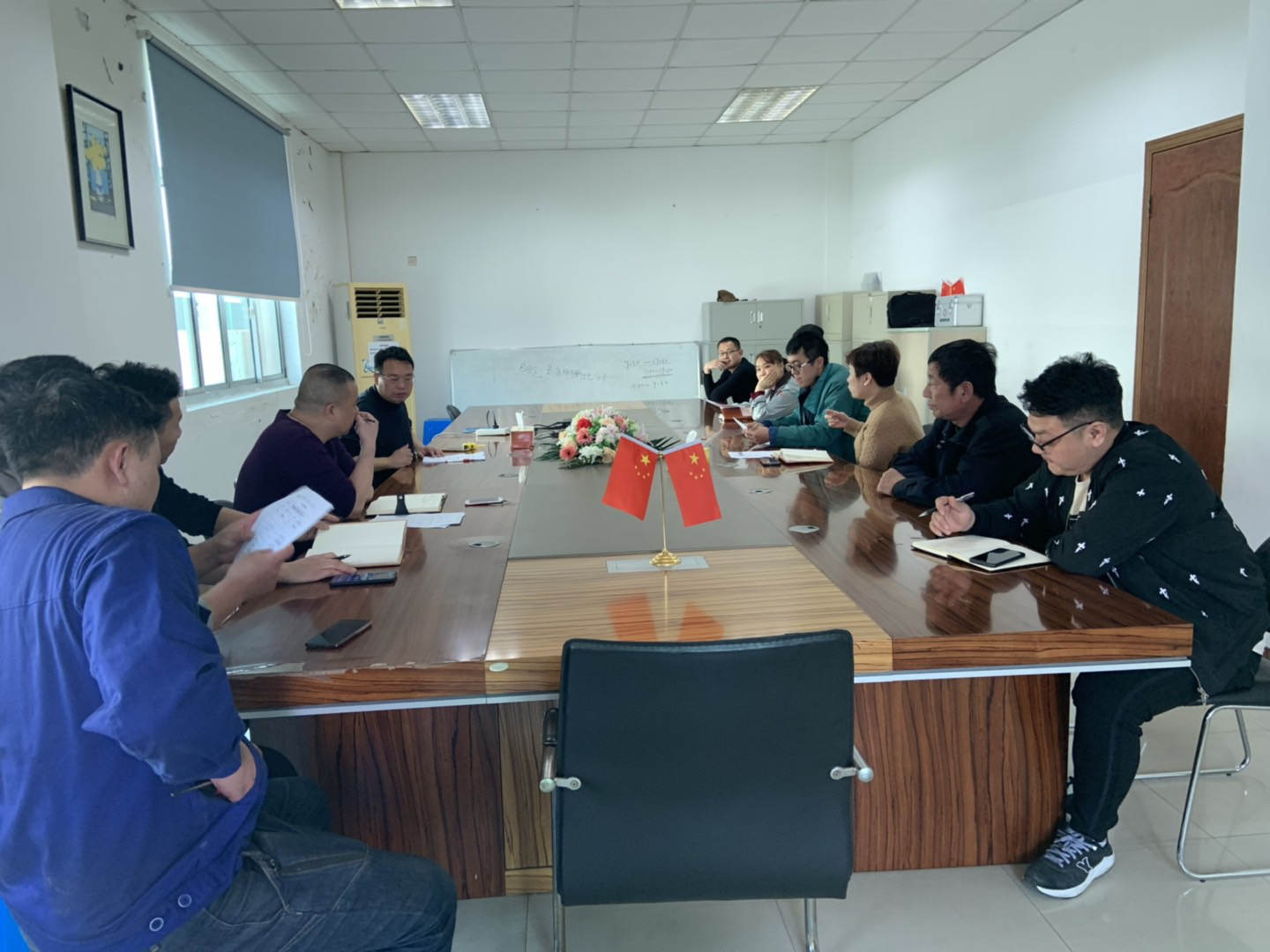 ZVlhscDIQ2CC-Ujoaw6i4Q